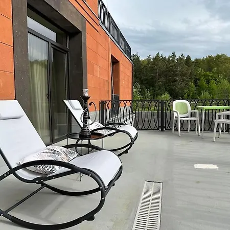 Apt With Terrace To Chill And Mountain View تساجكادزور المظهر الخارجي الصورة